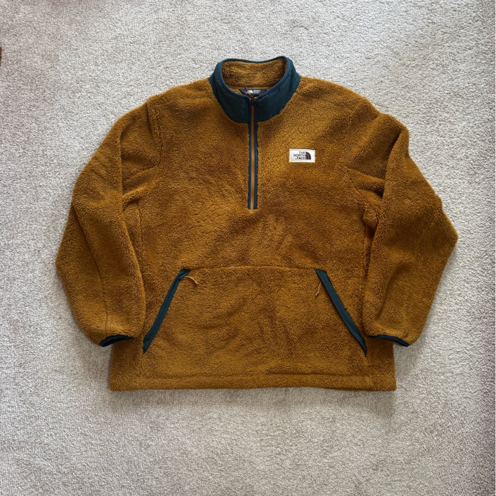 EUC North Face Campshire Pullover